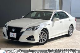 toyota crown-hybrid 2015 CFJ1572780
