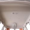 toyota land-cruiser-wagon 2005 -TOYOTA--Land Cruiser Wagon GH-UZJ100W--UZJ100-0156197---TOYOTA--Land Cruiser Wagon GH-UZJ100W--UZJ100-0156197- image 9