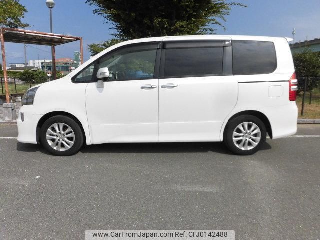 toyota noah 2011 quick_quick_ZRR70W_ZRR70-0440441 image 2