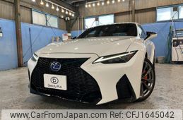 lexus is 2022 CFJ1645042