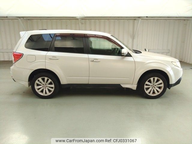 subaru forester 2011 ENHANCEAUTO_1_ea289376 image 2