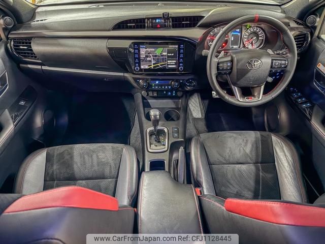 toyota hilux 2023 GOO_NET_EXCHANGE_0404188A30250506W001 image 2