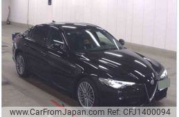 alfa-romeo giulia 2019 -ALFA ROMEO 【一宮 333ﾏ 210】--Alfa Romeo Giulia ABA-95220--ZAREAEGN8J75773213---ALFA ROMEO 【一宮 333ﾏ 210】--Alfa Romeo Giulia ABA-95220--ZAREAEGN8J75773213-
