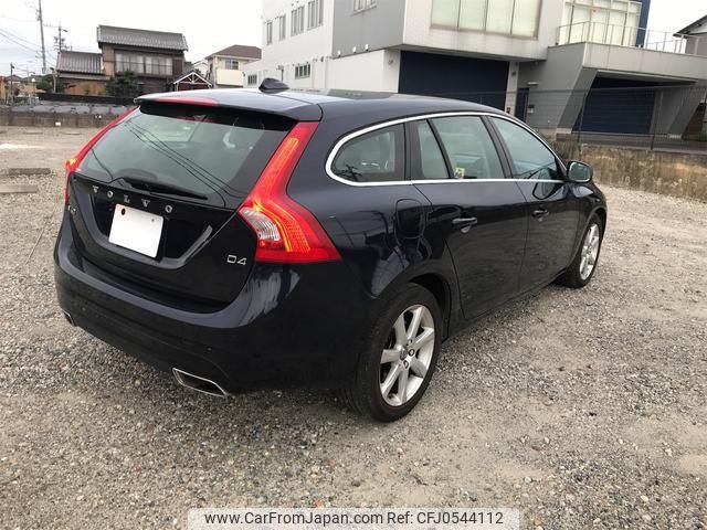 volvo v60 2018 -VOLVO 【名変中 】--Volvo V60 FD4204T--J2393021---VOLVO 【名変中 】--Volvo V60 FD4204T--J2393021- image 2