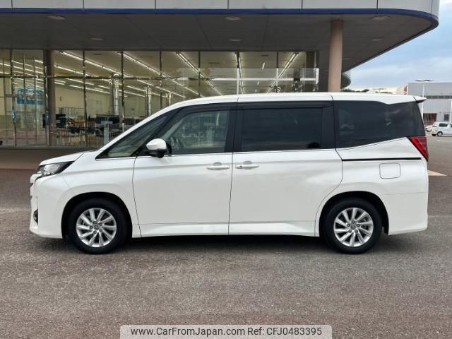 toyota noah 2022 quick_quick_6AA-ZWR90W_ZWR90-0009388 image 2