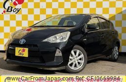 toyota aqua 2012 -TOYOTA--AQUA NHP10--6116413---TOYOTA--AQUA NHP10--6116413-