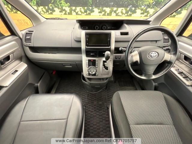toyota noah 2007 CFJ1705757 image 2