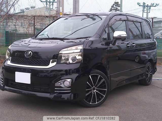 toyota voxy 2010 CFJ1810282 image 1