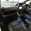 toyota esquire 2016 quick_quick_DBA-ZRR80G_0216422 image 3