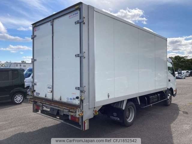 toyota toyoace 2016 CFJ1852542 image 2