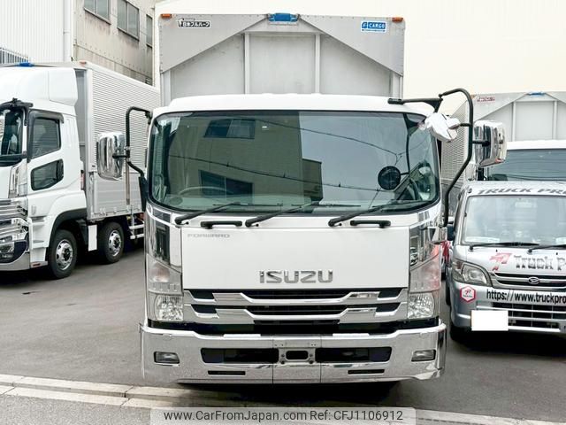 isuzu forward 2016 GOO_NET_EXCHANGE_0701111A30250501W001 image 2