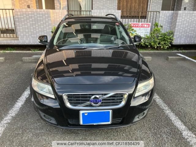 volvo v50 2010 CFJ1850439 image 1