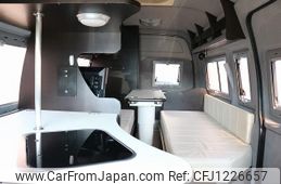 toyota hiace-van 2011 GOO_JP_700090122730250601003