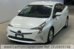 toyota prius 2018 -TOYOTA--Prius ZVW55-8058781---TOYOTA--Prius ZVW55-8058781-