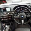 bmw 6-series 2015 -BMW 【尾張小牧 302ﾕ9581】--BMW 6 Series LW30-WBALW72010DK15779---BMW 【尾張小牧 302ﾕ9581】--BMW 6 Series LW30-WBALW72010DK15779- image 6