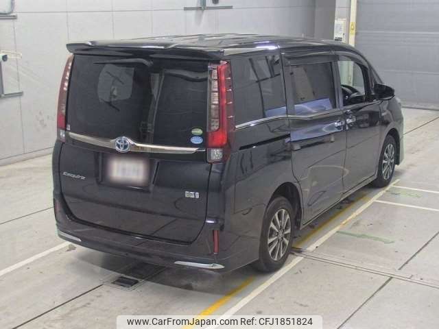toyota esquire 2016 CFJ1851824 image 2