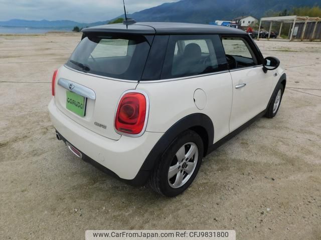 mini mini-others 2017 quick_quick_XN15_WMWXN320503C49438 image 2