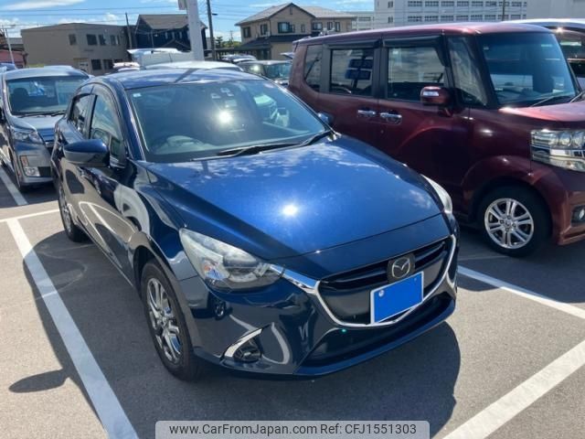 mazda demio 2017 CFJ1551303 image 1