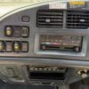 isuzu forward 2004 CFJ1692258 image 3