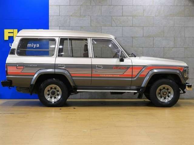 1989 Toyota Land Cruiser P-HJ61V 4WD - Car Price $22,233