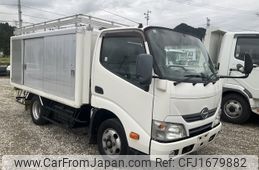hino dutro 2015 CFJ1679882