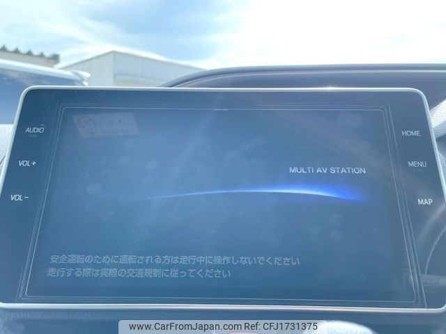 toyota voxy 2018 CFJ1731375 image 2
