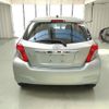 toyota vitz 2011 ENHANCEAUTO_1_ea300875 image 4