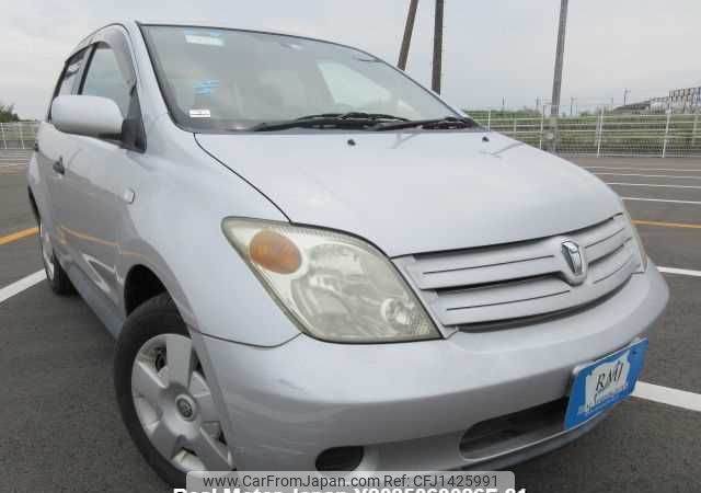 toyota ist 2004 646828-Y2025060026F-21 image 1