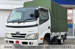 toyota dyna-truck 2013 CFJ1738141
