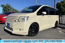 honda stepwagon 2010 CFJ1807868