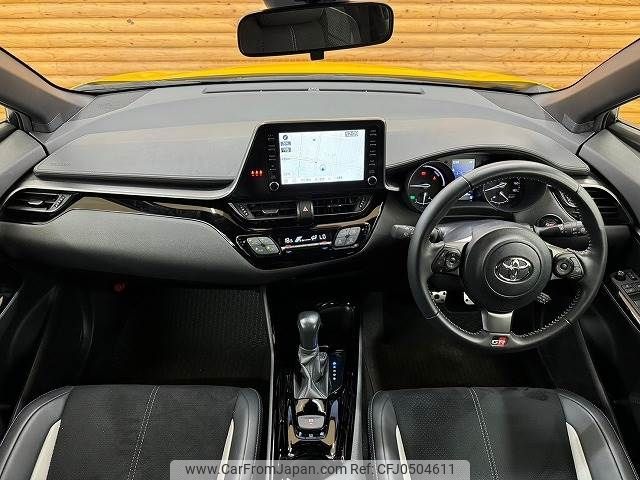 toyota c-hr 2023 -TOYOTA--C-HR 6AA-ZYX11--ZYX11-2061560---TOYOTA--C-HR 6AA-ZYX11--ZYX11-2061560- image 2