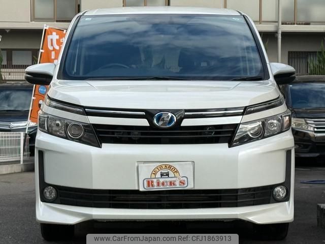 toyota voxy 2014 CFJ1863913 image 2