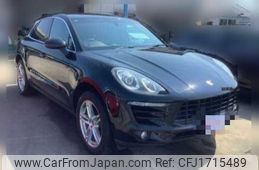 porsche macan 2015 CFJ1715489