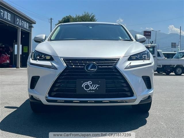 lexus nx 2018 CFJ1617239 image 2