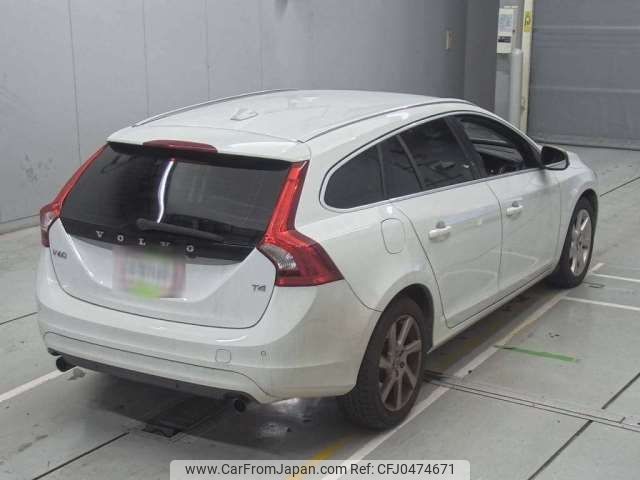 volvo v60 2014 -VOLVO--Volvo V60 DBA-FB4164T--YV1FW485BE1155215---VOLVO--Volvo V60 DBA-FB4164T--YV1FW485BE1155215- image 2