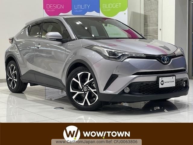 toyota c-hr 2017 -TOYOTA--C-HR DAA-ZYX10--ZYX10-2095998---TOYOTA--C-HR DAA-ZYX10--ZYX10-2095998- image 1