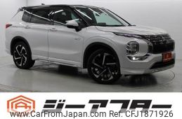 mitsubishi outlander-phev 2022 CFJ1871926