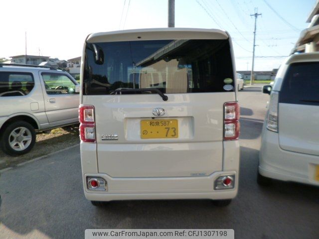toyota pixis-mega 2017 -TOYOTA 【和泉 587ﾉ73】--Pixis Mega LA700A--0009504---TOYOTA 【和泉 587ﾉ73】--Pixis Mega LA700A--0009504- image 2