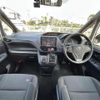 toyota voxy 2014 CFJ1698315 image 16