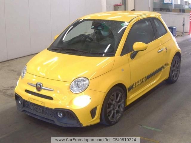 abarth 595 2022 quick_quick_3BA-31214T_ZFABF11H7NJF78271 image 1