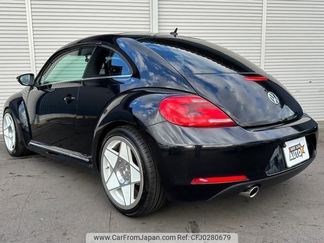 volkswagen the-beetle 2013 quick_quick_16CBZ_WVWZZZ16ZDM649398 image 2