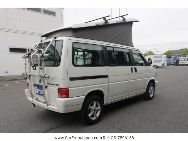 volkswagen-eurovan-1995-30129-car_c5eefe7d-5666-4944-ab13-da5aa443afd5