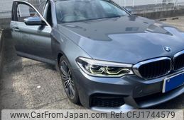 bmw 5-series 2017 CFJ1744579