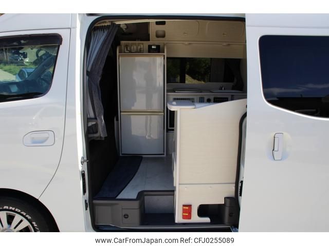 nissan nv350-caravan-van 2014 GOO_JP_700070848530240927001 image 1