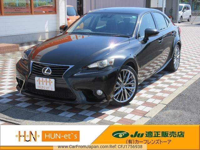 lexus is 2013 CFJ1756938 image 1