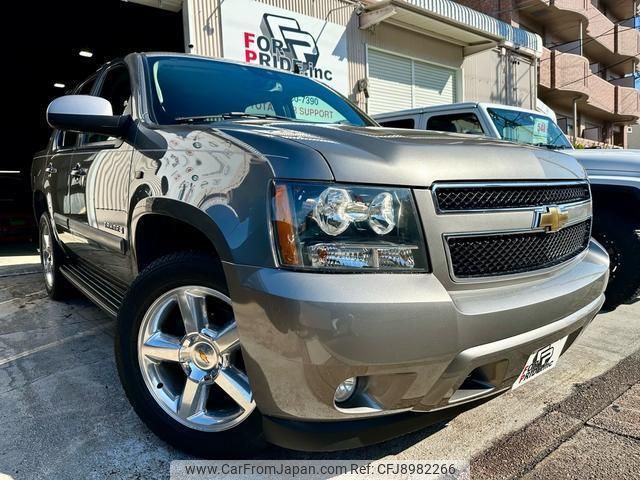 chevrolet tahoe 2007 quick_quick_99999_1GNFK13047J270978 image 1