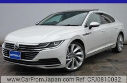 volkswagen arteon 2019 GOO_JP_700080167230250219003