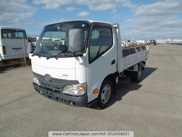 hino dutro 2011 GOO_NET_EXCHANGE_0706872A30241112W002 image 1