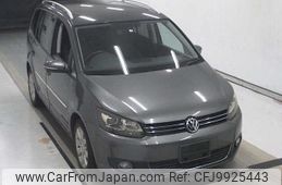 volkswagen golf-touran 2011 -VOLKSWAGEN--VW Golf Touran ITCAV-BW066143---VOLKSWAGEN--VW Golf Touran ITCAV-BW066143-