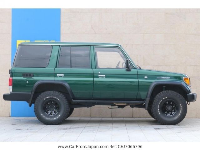 1995 Toyota Land Cruiser Prado 9999-9999- 4WD - Car Price